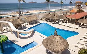 Hotel Sands Arenas Mazatlan Exterior photo