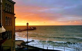 The Red Lion Hotel Cromer Exterior photo