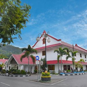 Khas Ombilin Hotel Sawahlunto Exterior photo