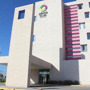 Hotel Mexico Plaza Queretaro Exterior photo