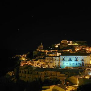 Ibla Barocca Bed & Breakfast Ragusa Exterior photo