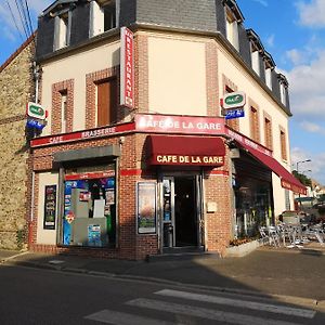 Cafe De La Gare Hotel Bessancourt Exterior photo