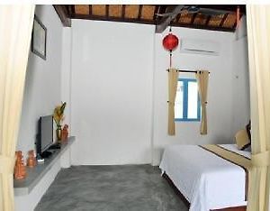 Local Beach Homestay Hoi An Exterior photo