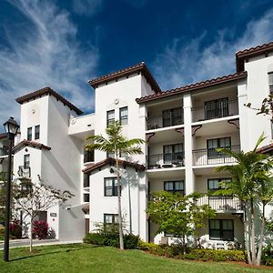 Lyx Suites At Amli In Doral Exterior photo