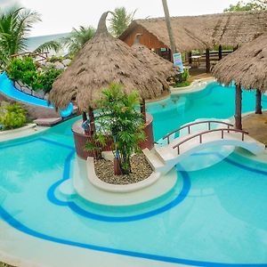 Camaya-An Paradise Beach Resort Malabugas Exterior photo