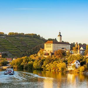 Schlosshotel Horneck Gundelsheim  Exterior photo