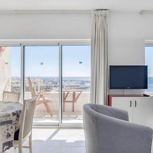 021 - Wonderful Beachfront Apartment With Stunning Sea Views Benalmadena Exterior photo