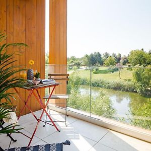 Il Lago - Azur - Cozy Luxurious Smart Home By The Lake Voluntari Exterior photo