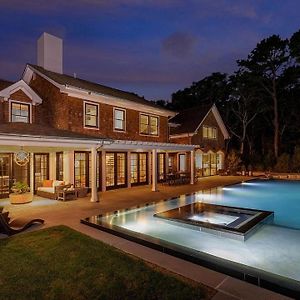Villa Guldan - Luxury With Pool Wainscott Exterior photo