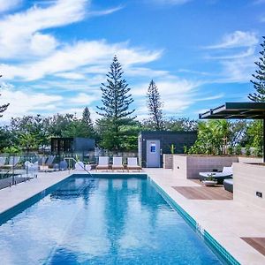 Boardwalk Burleigh Luxury Three Bedroom Apartment Gold Coast Exterior photo