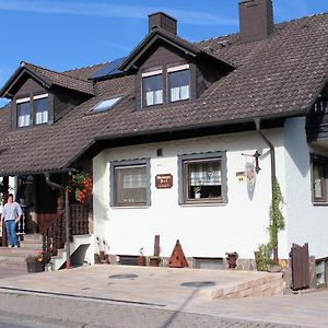 Gastehaus Schnabel Hotel Grosswallstadt Exterior photo