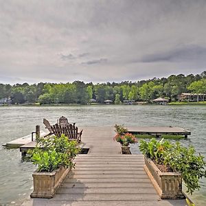 Arcade Cove - Lake Martin Home With Private Dock! Eclectic Exterior photo
