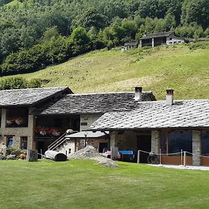 Ca Praudin Hotel Vico Canavese Exterior photo