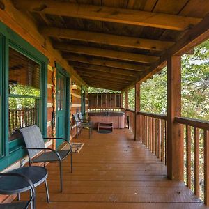 View! Cozy, Private, Fireplace, Hot Tub Log Cabin, Honeymoon! Sevierville Exterior photo