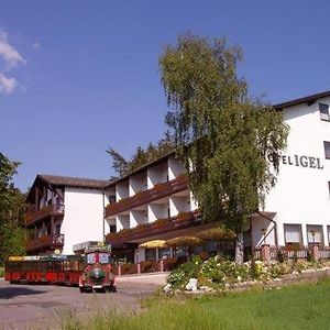 Hotel Igel Puchersreuth Exterior photo