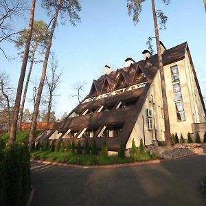 Kolyba House Hotel Kyiv Exterior photo