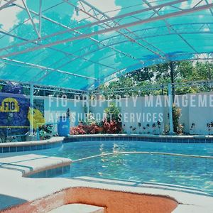 Private Resort In Laguna: Casita De Ruby Maitim Exterior photo