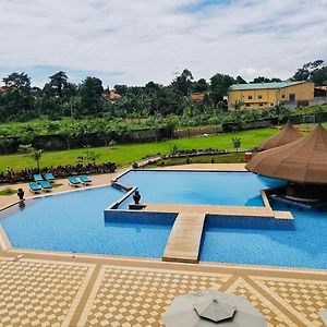 Kampala Nile Resort Seeta Exterior photo