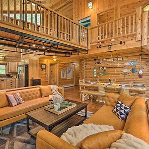 Luxe Riverfront Lodge By Torch Lake With Kayaks Rapid City Exterior photo