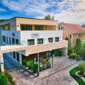 Biador Apartments Oradea Exterior photo