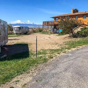 Cody Apartment With Panoramic Mountain Vistas! Exterior photo