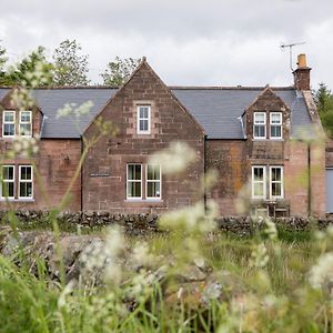 Ghillie'S Cottage Penpont Exterior photo