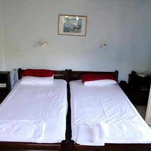 Room In Bb - Apraos Bay Hotel In Kalamaki Beach- Peaceful Area With Great Sea View Exterior photo