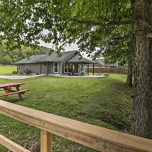 Mountain Home Cottage With Deck On White River! Gassville Exterior photo