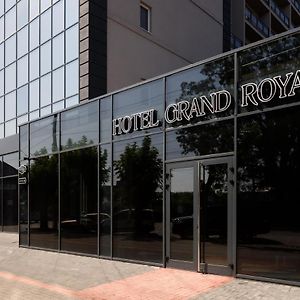 Grand Royal Hotel Chernivtsi Exterior photo