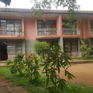 Primeshade Guesthouse Malindi Exterior photo