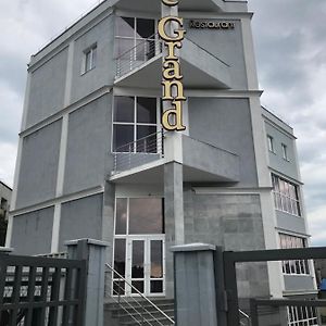 Отель-Ресторан “Le Grand” Zhytomyr Exterior photo