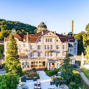 Hotel Badehof Bad Salzschlirf Exterior photo