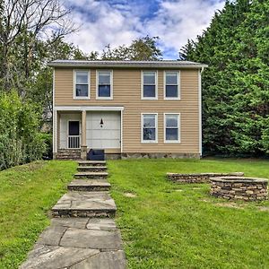 Lovely Blacksburg Hideaway Less Than 1 Mi To Virginia Tech Exterior photo