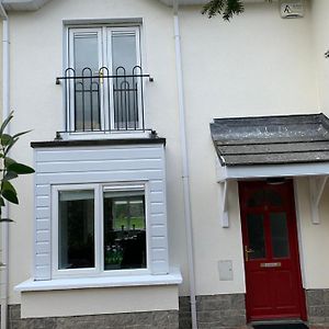 Two Bedroom Town House Beside The River Barrow Carlow Exterior photo