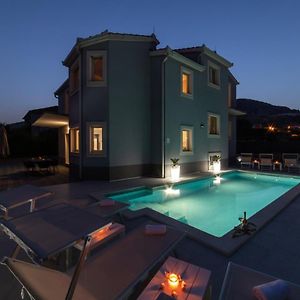 Villa Ban Trogir Exterior photo