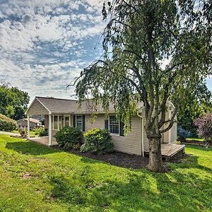 Family-Friendly Coatesville House With Fire Pit Exterior photo