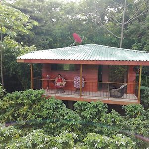 Rancho De Lelo Ecolodge Monteverde Exterior photo