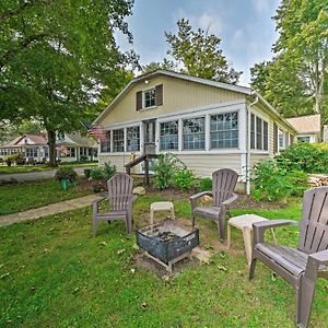 Dreamy Waterfront Home With Grill Boat And Ski! Edinboro Exterior photo