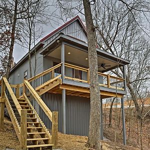 Cozy East Bernstadt Cabin With Porch And Fishing Lake! Exterior photo