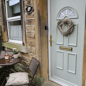 Bell Cottage Holmfirth Exterior photo