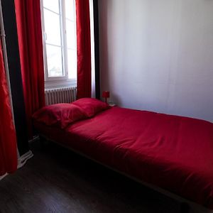 Au Nid Douillet - Dormir Comme A La Maison Chateaubriant Exterior photo
