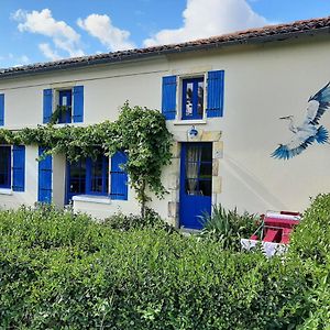 Le Logis Du Heron Coulon Exterior photo