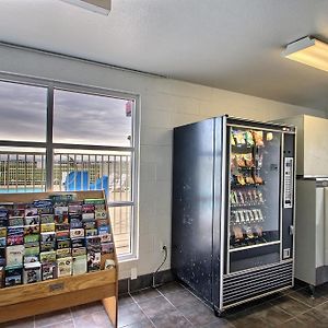 Motel 6 Milwaukee South - Airport Exterior photo