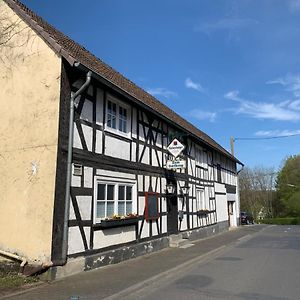 Landgasthof Zum Dorfkrug Hotel Schoneberg  Exterior photo