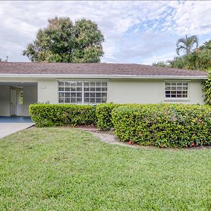 Two Palms B Villa North Palm Beach Exterior photo