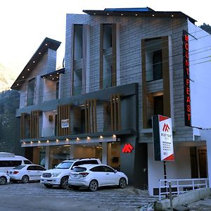 Mount Feast Hotel Naran Exterior photo