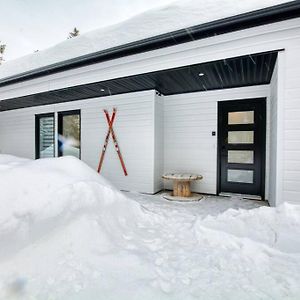 Cocotte D'Hiver - Chalereux Avec Foyer Interieur Petite-Riviere-Saint-Francois Exterior photo