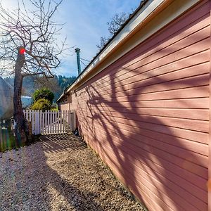 The Pool House Villa Ferndale Exterior photo