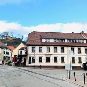 Maximo Am Konigsberg Hotel Wolfstein Exterior photo