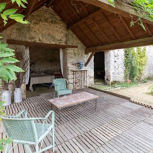 Quaint Holiday Home In Loire France With Garden Contigne Exterior photo